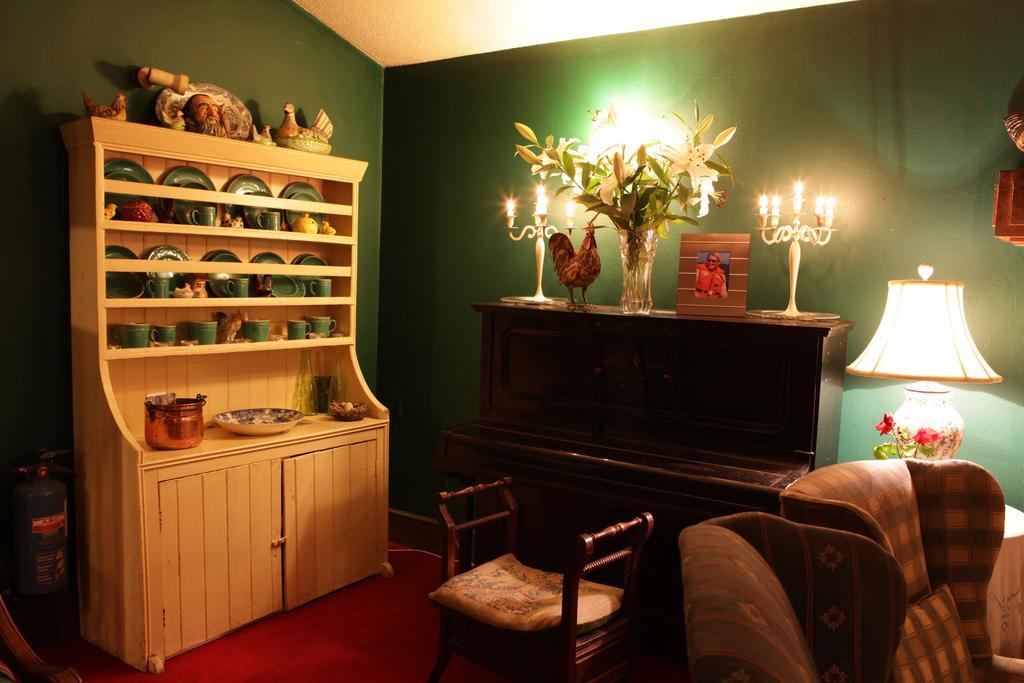 Danny Minnies Country HouseAnnagry エクステリア 写真