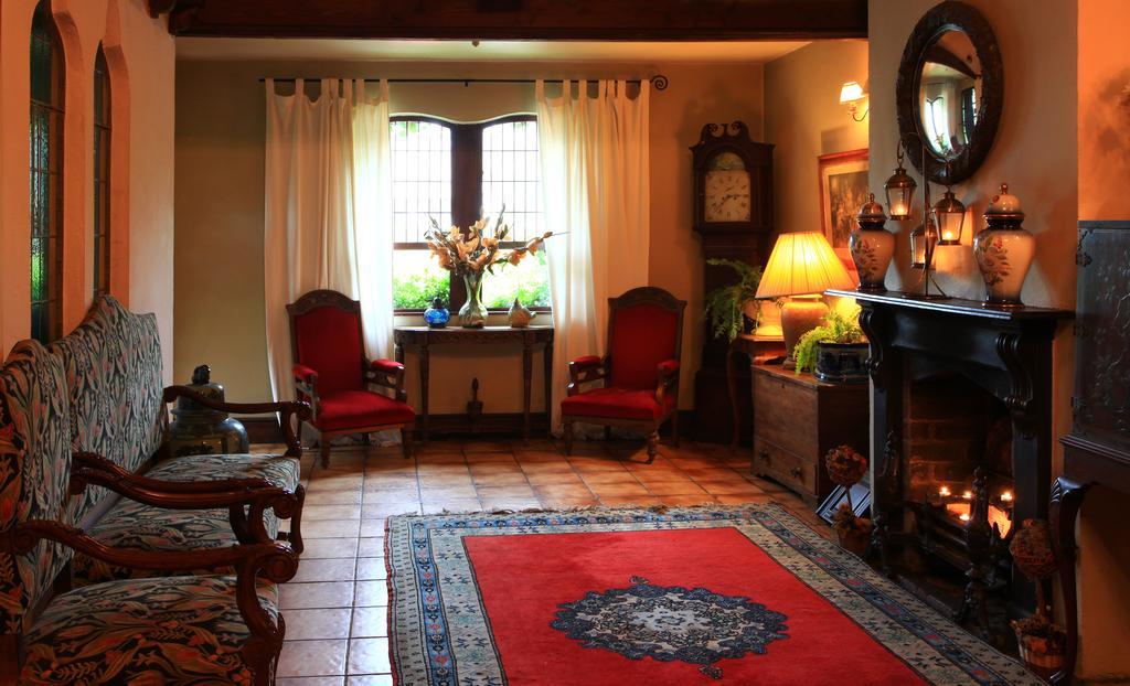 Danny Minnies Country HouseAnnagry エクステリア 写真